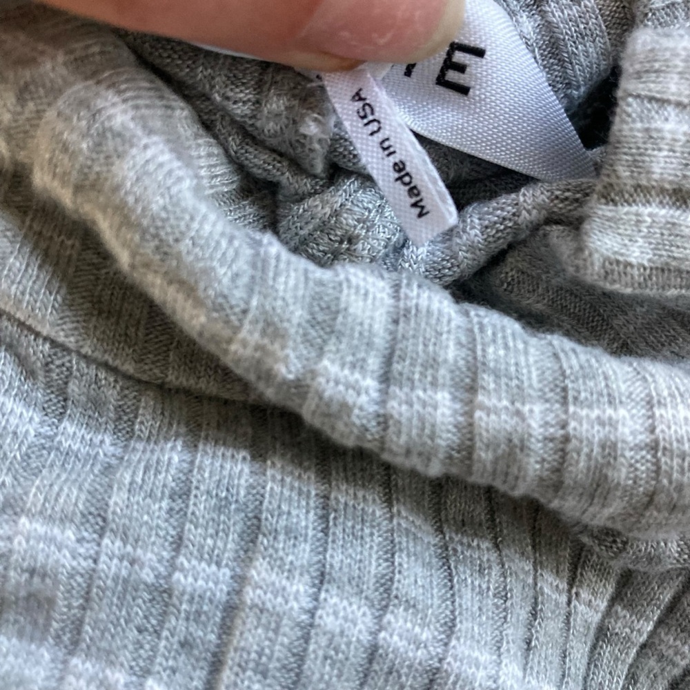 FRAME 70's Turtleneck in Gray White Multi Striped Top Medium Made In USA Ribbed - Picture 8 of 8